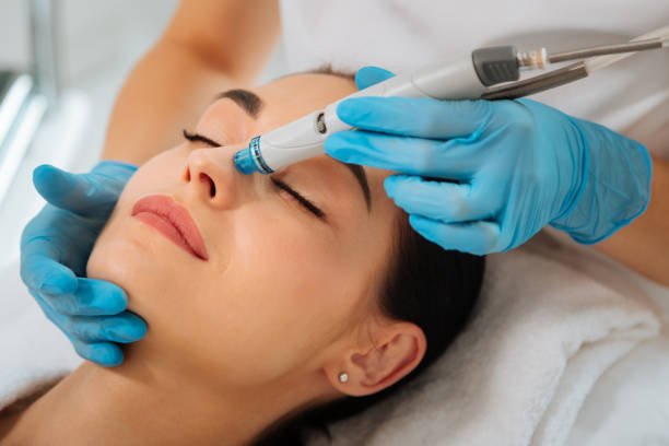 The Ultimate Guide to HydraFacial: Everything You Need to Know